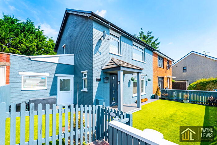 3 Bedroom Semi Detached House For Sale In Heol Aneurin, Caerphilly, CF83