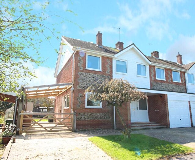 4 Bedroom Semi Detached House To Rent In Alma Green, Stoke Row, Henley-On-Thames, Oxfordshire, RG9