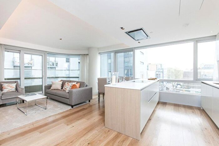 2 Bedroom Apartment For Sale In City Road, London, EC1V