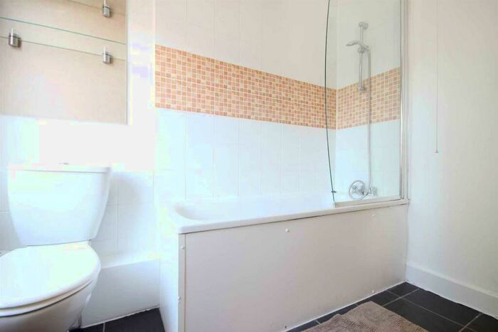Studio To Rent In Crowndale Road, London, NW1