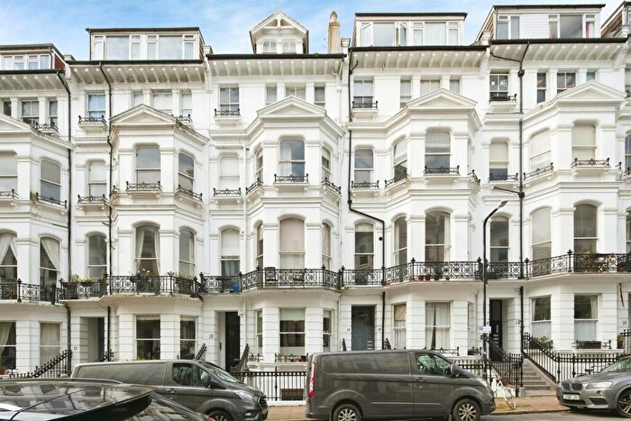 2 Bedroom Apartment For Sale In St Michaels Place, Brighton, BN1