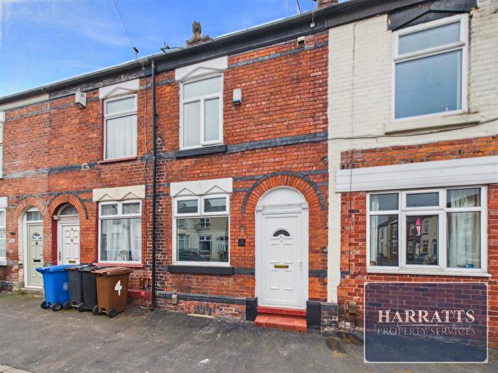 2 Bedroom Terraced House For Sale In Edwin Street, Stockport, SK1