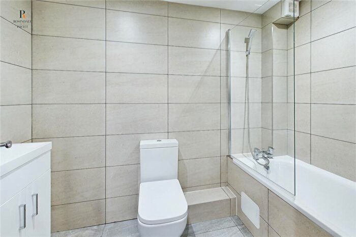 3 Bedroom End Of Terrace House For Sale In Palmerston Road, Sutton, SM1
