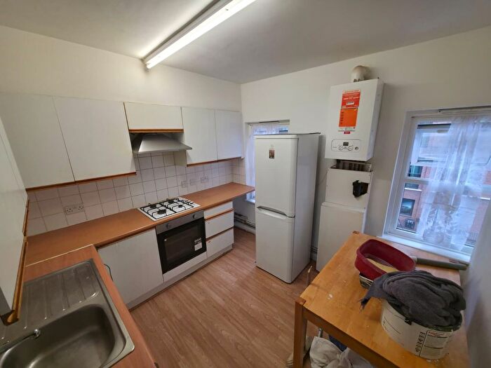 1 Bedroom Flat To Rent In Raven Row, London, E1