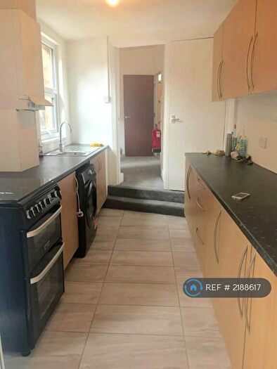 4 Bedroom Terraced House To Rent In Pretoria Road, White Hart Lane, N17