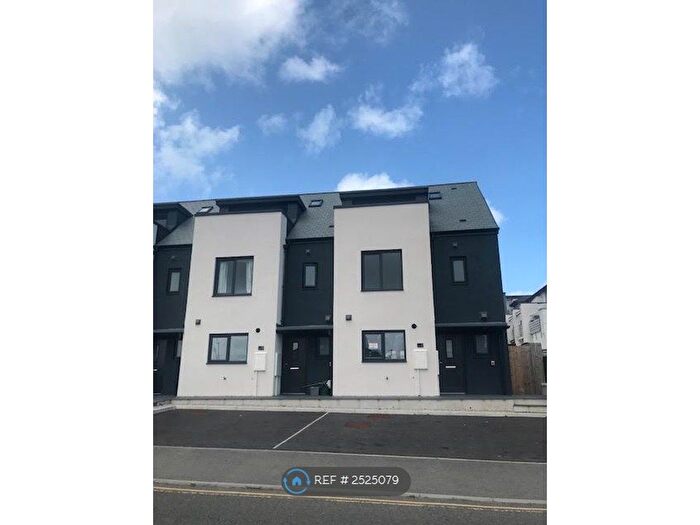 4 Bedroom Terraced House To Rent In Sandy Lodge Corner, Newquay Cornwall, TR7