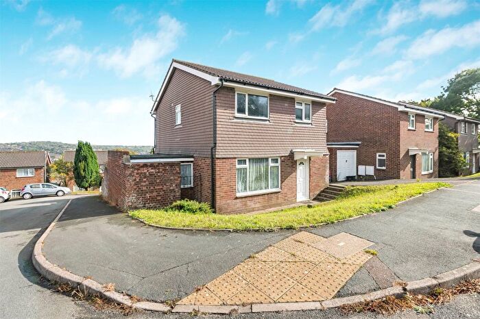 5 Bedroom Link Detached House To Rent In Lynchet Close, Brighton, East Sussex, BN1