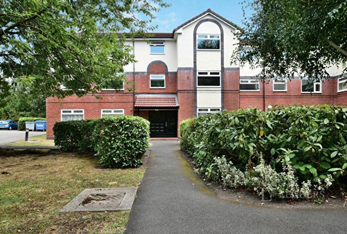 2 Bedroom Flat To Rent In Constance Gardens, Salford, Greater Manchester, M5