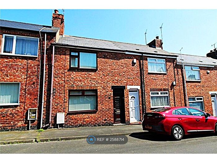 2 Bedroom Terraced House To Rent In West Street, Chester-Le-Street, DH2