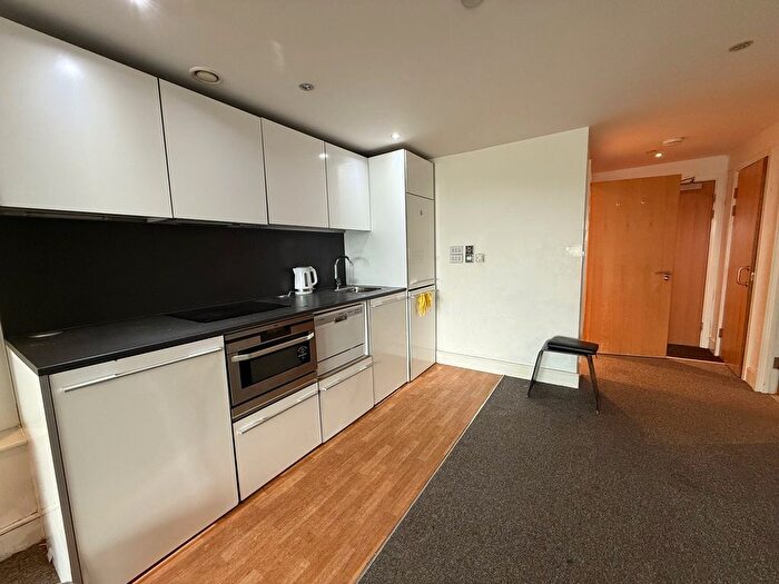 2 Bedroom Property To Rent In The Litmus Building, Nottingham, NG1