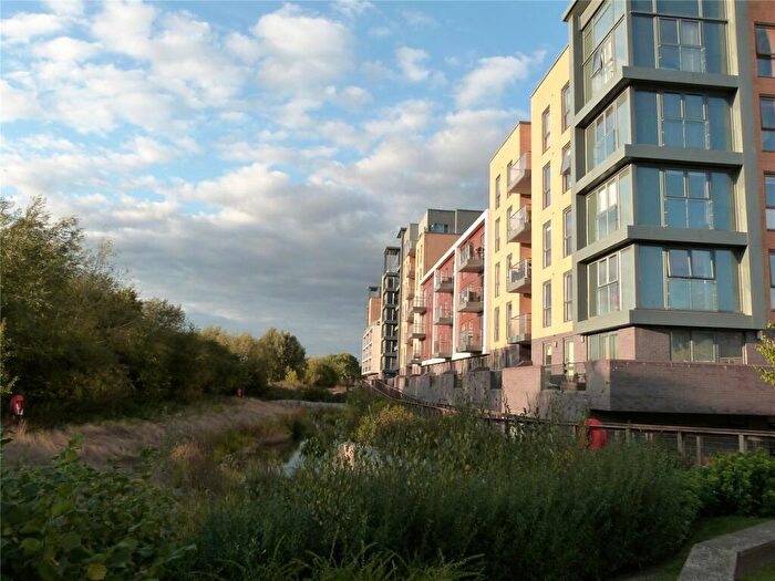 2 Bedroom Apartment To Rent In Cygnet House, Drake Way, Reading, Berkshire, RG2