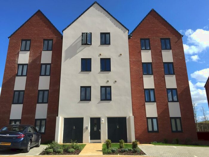 2 Bedroom Apartment To Rent In Cicero Crescent, Fairfields, MK11