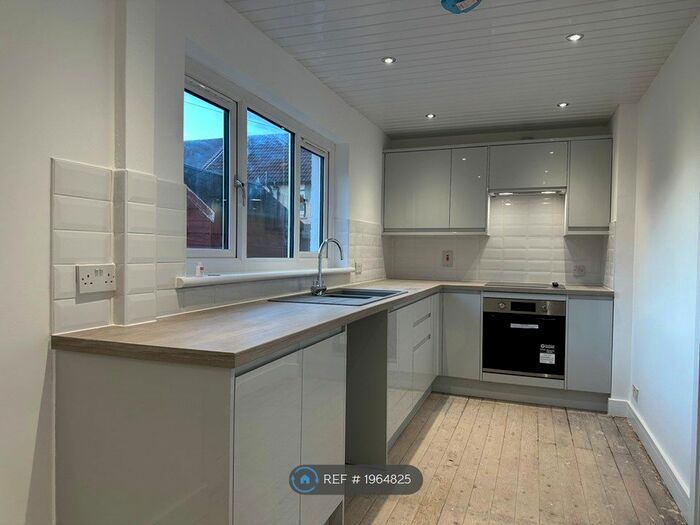 3 Bedroom Terraced House To Rent In Waverley Terrace, Blantyre, Glasgow, G72