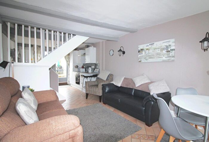 3 Bedroom Terraced House For Sale In Severn Side North, Bewdley, DY12