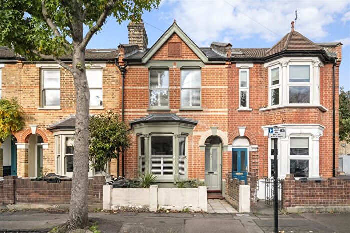 5 Bedroom Terraced House For Sale In Salop Road, Walthamstow, London, E17