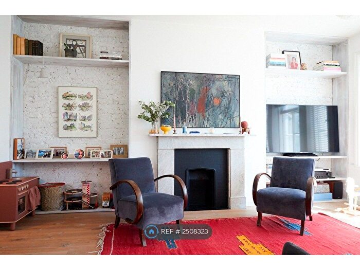 2 Bedroom Maisonette To Rent In Hazelmere Road, Queens Park, London, NW6