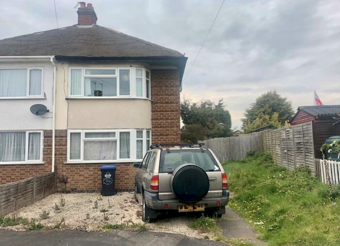 1 Bedroom Flat To Rent In Bennett Street, Rugby, CV21