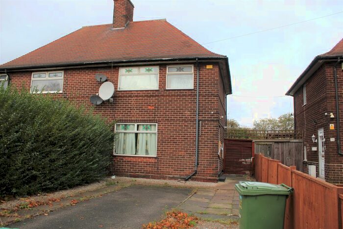 4 Bedroom Semi-Detached House To Rent In Wollaton Road, Wollaton, Nottingham, NG8