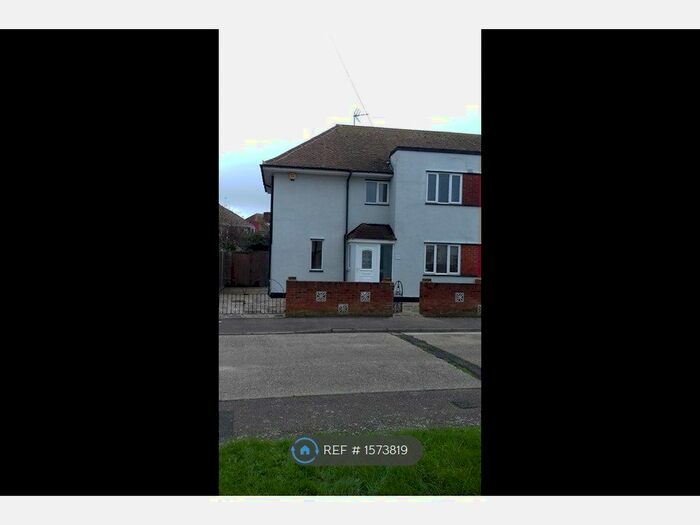 4 Bedroom Semi-Detached House To Rent In Riversdale Road, Ramsgate, CT12