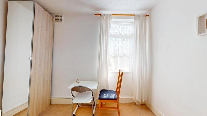 4 Bedroom House To Rent In Lisson Grove, London, NW1