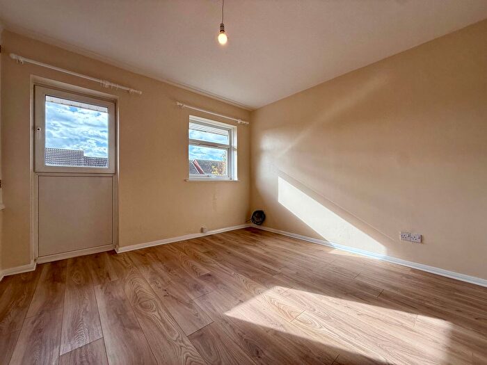 1 Bedroom Maisonette To Rent In St. Clares Gardens, Bognor Regis, PO21