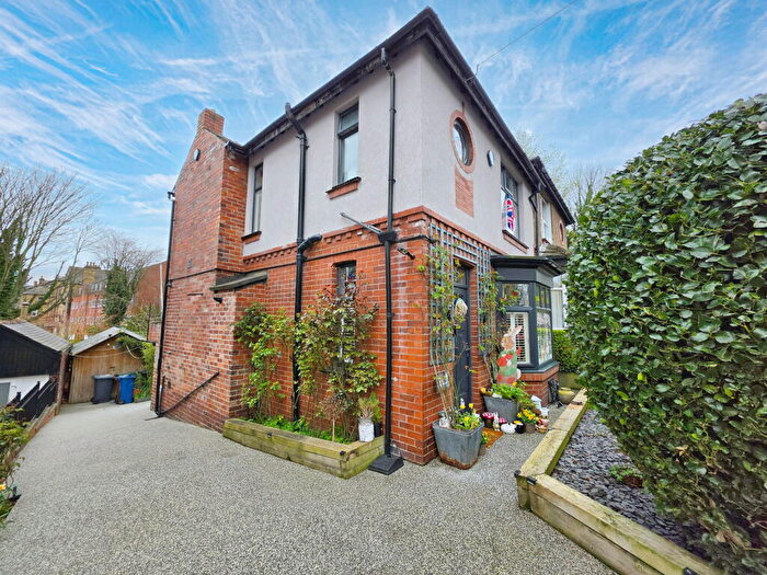 3 Bedroom Semi Detached House For Sale In Cavendish Road, Barnsley, S75