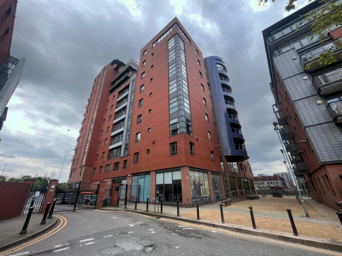 2 Bedroom Apartment For Sale In City Gate, Blantyre Street, M15