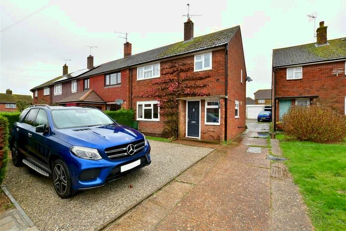 3 Bedroom End Of Terrace House For Sale In Shrubcote, Tenterden, Kent, TN30