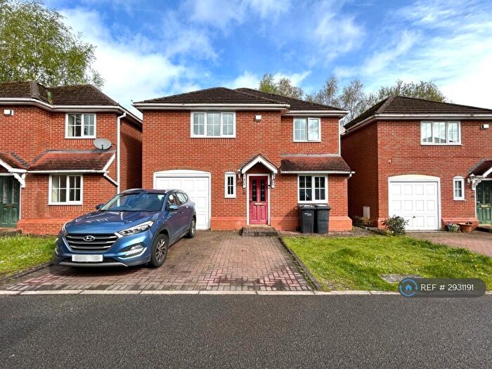 4 Bedroom Detached House To Rent In Parkfield Court, Tamworth, B77