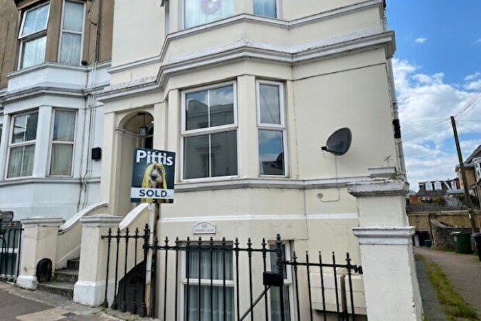 1 Bedroom Flat To Rent In George Street, Ryde, PO33