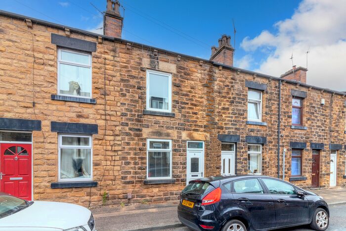 3 Bedroom Terraced House To Rent In Caxton Street, Barnsley, S70