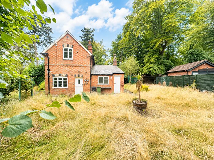 2 Bedroom Detached House For Sale In Saffron Road, Wigston, LE18