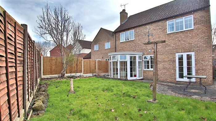 3 Bedroom Detached House For Sale In Lapwing Close, Northway, Tewkesbury, GL20