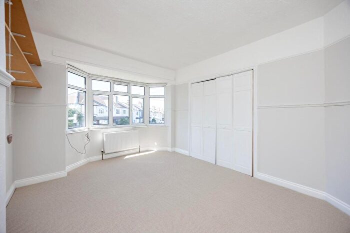 3 Bedroom End Of Terrace House For Sale In Coombe Road, Brighton, BN2