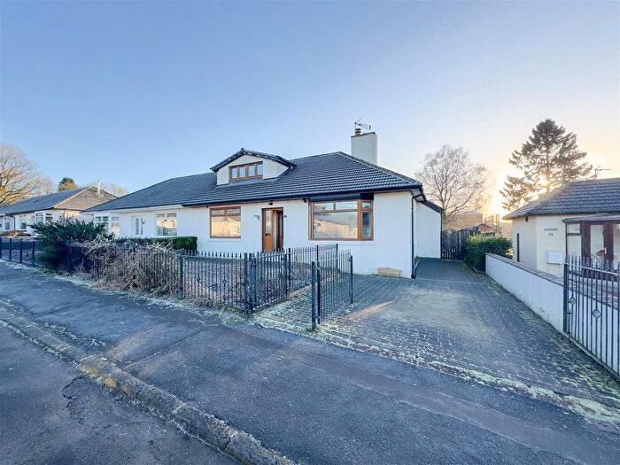 4 Bedroom Semi Detached House For Sale In Cochrane Street, Strathaven, ML10