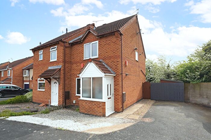 2 Bedroom End Of Terrace House For Sale In Scalborough Close, Countesthorpe, Leicester, Leicestershire, LE8