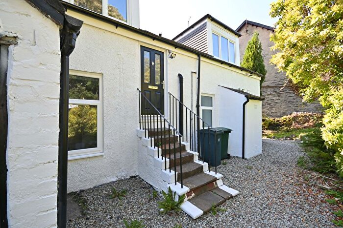 2 Bedroom Flat For Sale In B Queen Street, Dunoon, Argyll And Bute, PA23