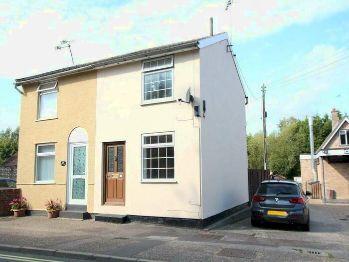 3 Bedroom Semi-Detached House To Rent In Ipswich Road, Claydon, Ipswich, IP6
