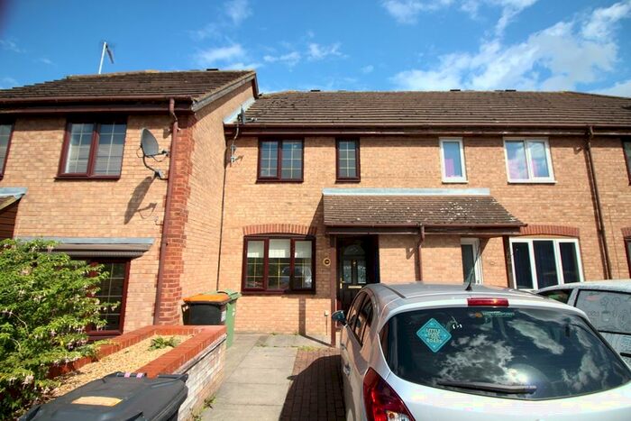 3 Bedroom Terraced House To Rent In Milton Way, Dunstable, LU5