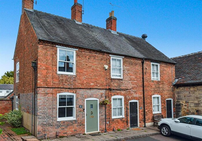 2 Bedroom Cottage For Sale In Hill Square, Darley Abbey, Derby, DE22