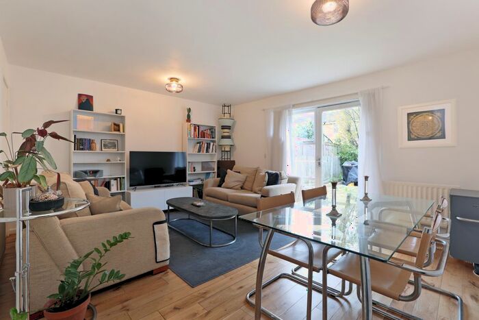 3 Bedroom Property To Rent In Charles Coveney Road, Peckham, SE15