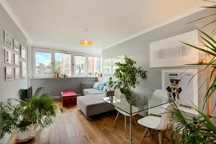 1 Bedroom Flat To Rent In Maryland Walk, Islington, N1