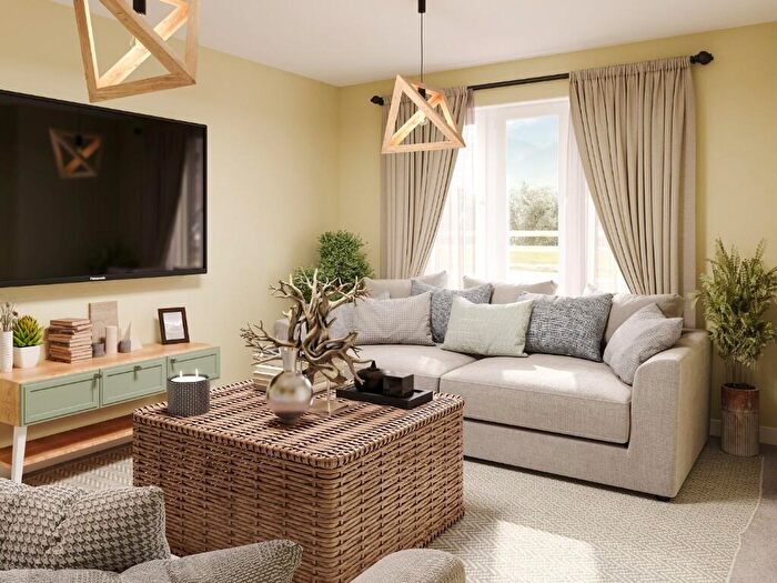 4 Bedroom Semi-Detached House For Sale In Station Road Bordon, GU35