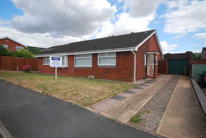 3 Bedroom Bungalow To Rent In Biddulph Way, Ledbury, Herefordshire, HR8