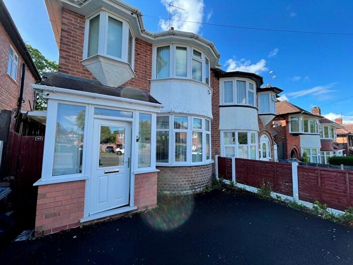 3 Bedroom Semi-Detached House To Rent In Gorsy Road, Quinton, Birmingham, B32