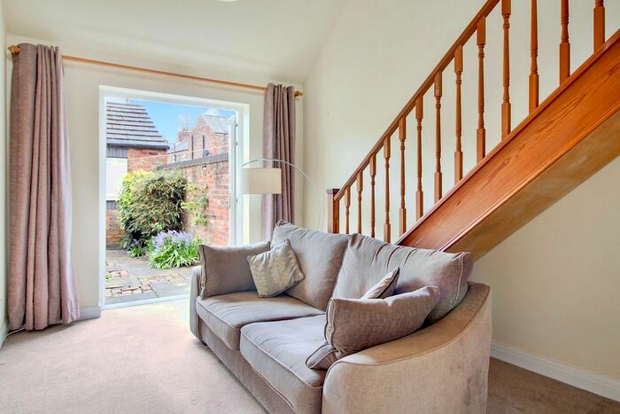 1 Bedroom End Of Terrace House To Rent In Walworth Street North, York, YO26