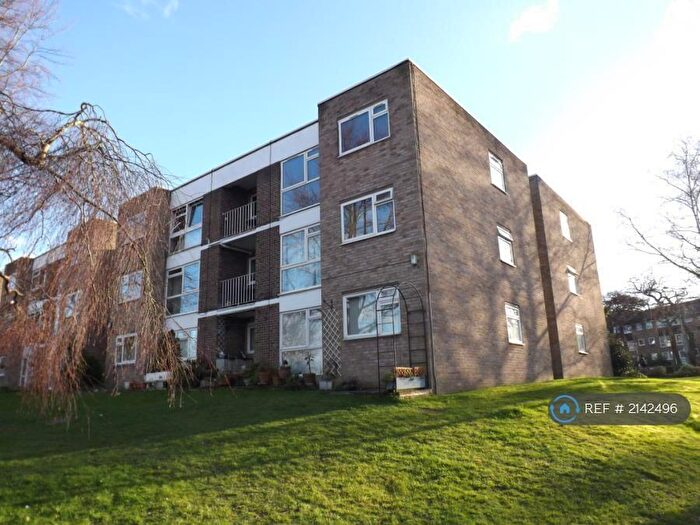 1 Bedroom Flat To Rent In London Lane, Bromley, BR1