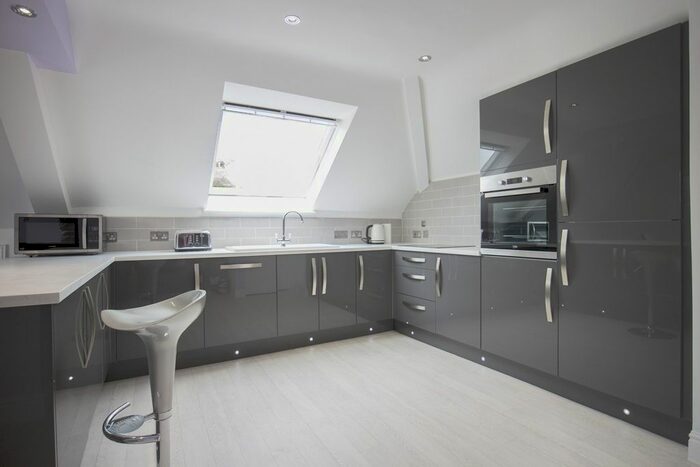 2 Bedroom Flat To Rent In Lindisfarne Road, Jesmond, Newcastle Upon Tyne, NE2