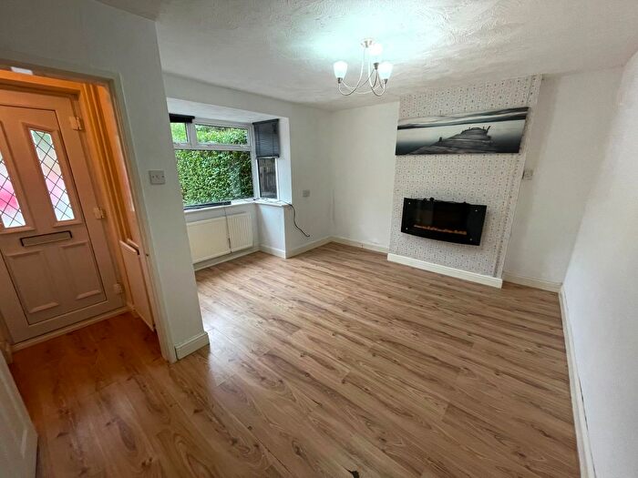 3 Bedroom Semi Detached House To Rent In Brook Avenue, Alfreton, DE55