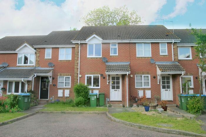 2 Bedroom Terraced House To Rent In Harrow Close, Aylesbury, Buckinghamshire, HP21